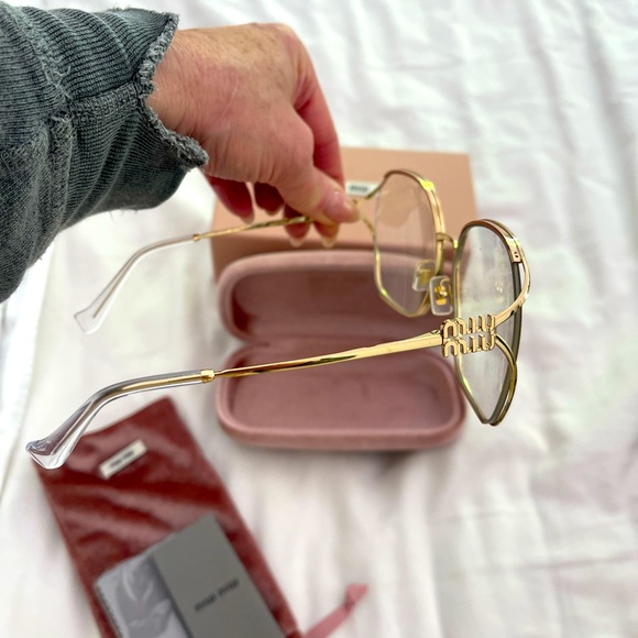 Miu Miu gold frames with clear lenses - Picture 6 of 9